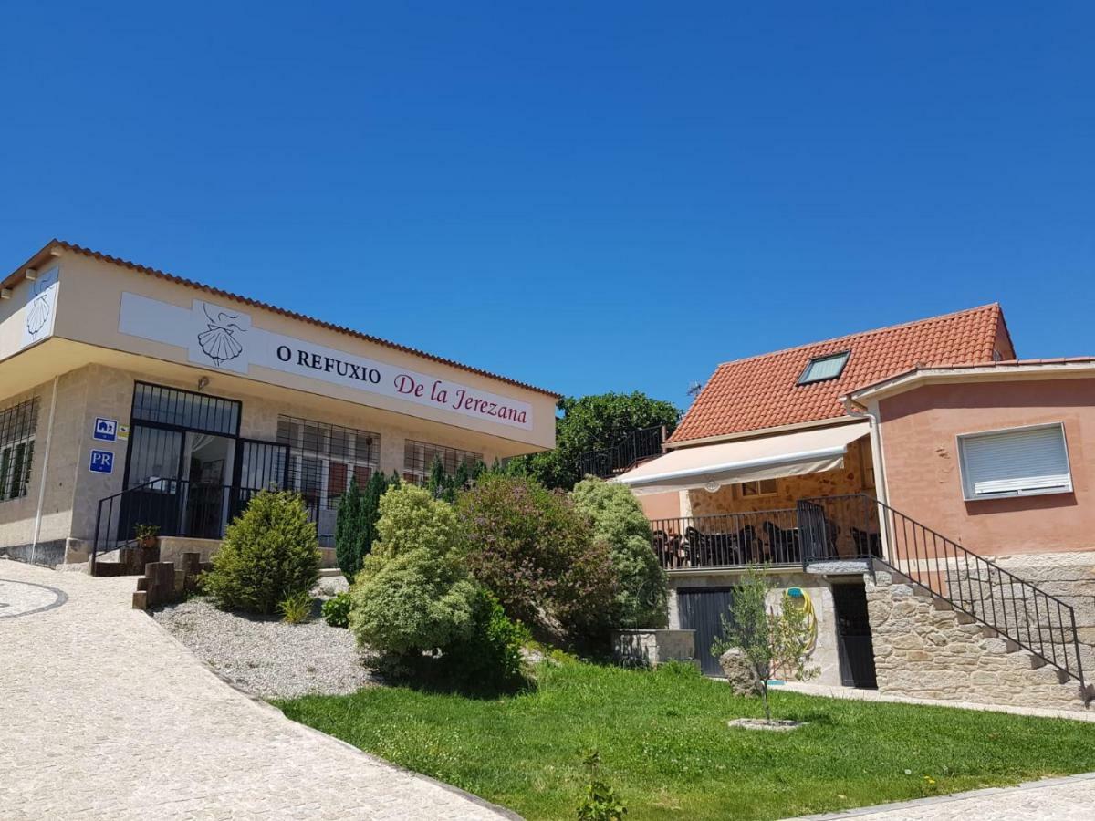 O Refuxio De La Jerezana Hostel Redondela Exterior photo